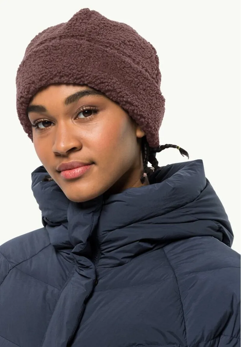 Jack Wolfskin High Curl Beanie in Boysenberry